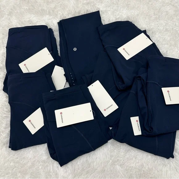 Lululemon swift speed true navy new with tags size 10 - Picture 3 of 3